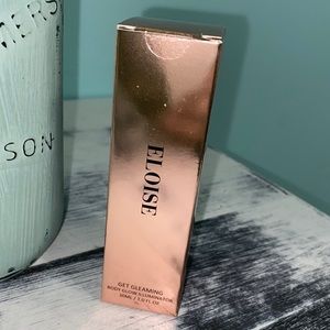 Eloise Beauty Gleaming Body Glow in Champagne Rich